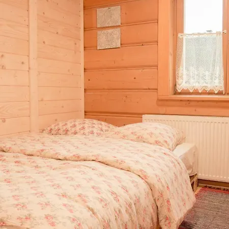 Mtb Hostel *